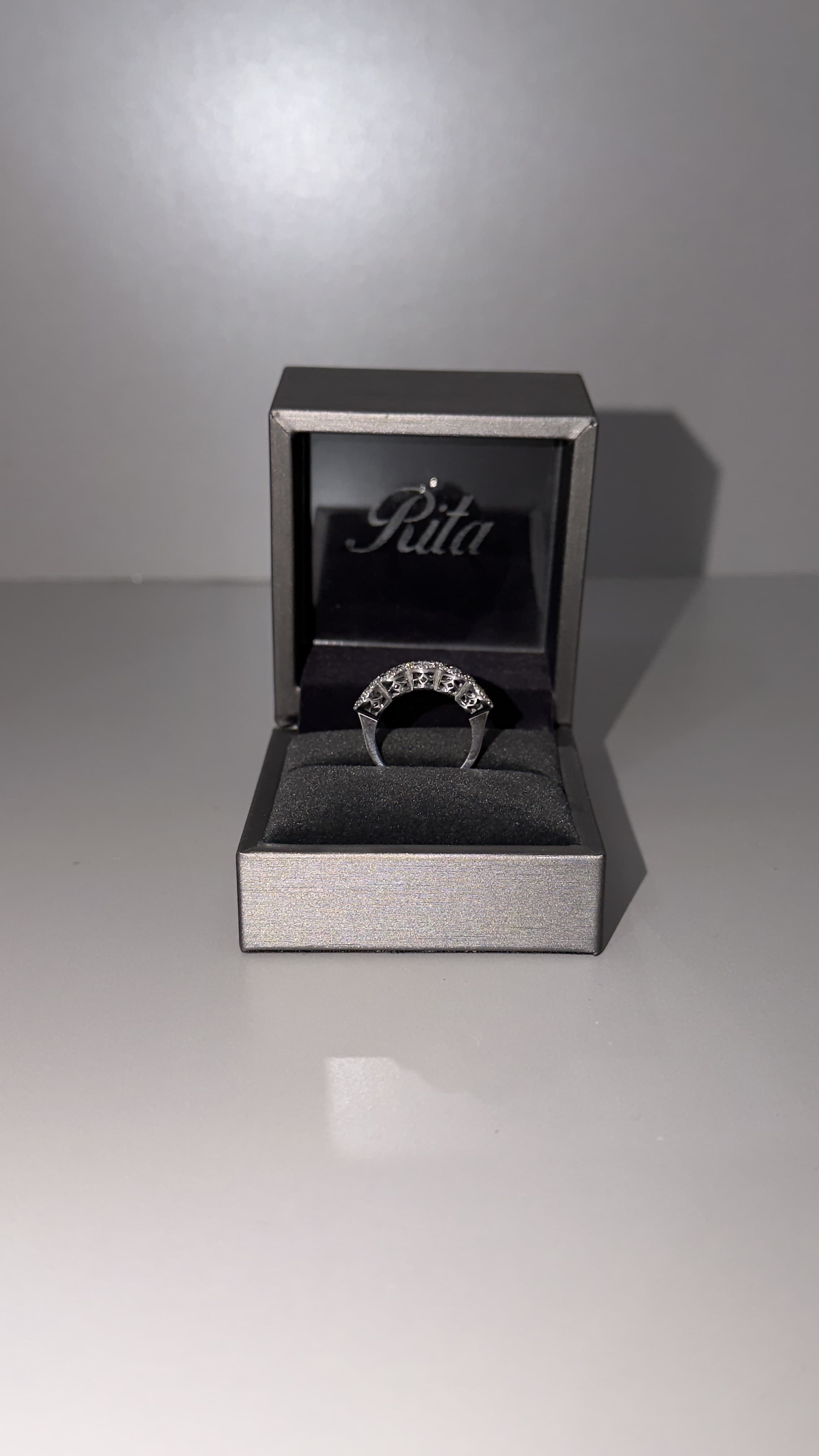 Diamond ring